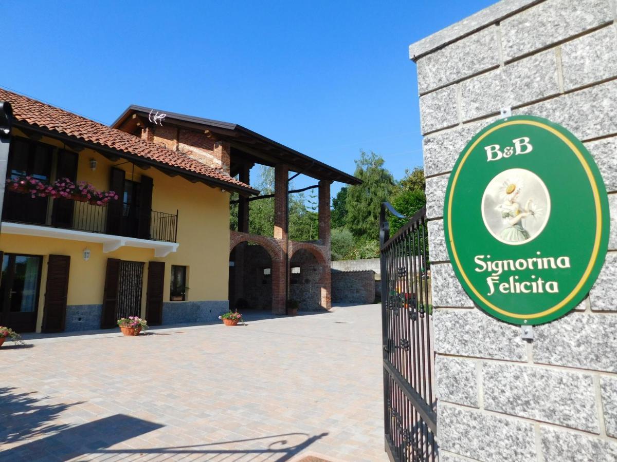 Agliè Signorina Felicita B&B 외부 사진