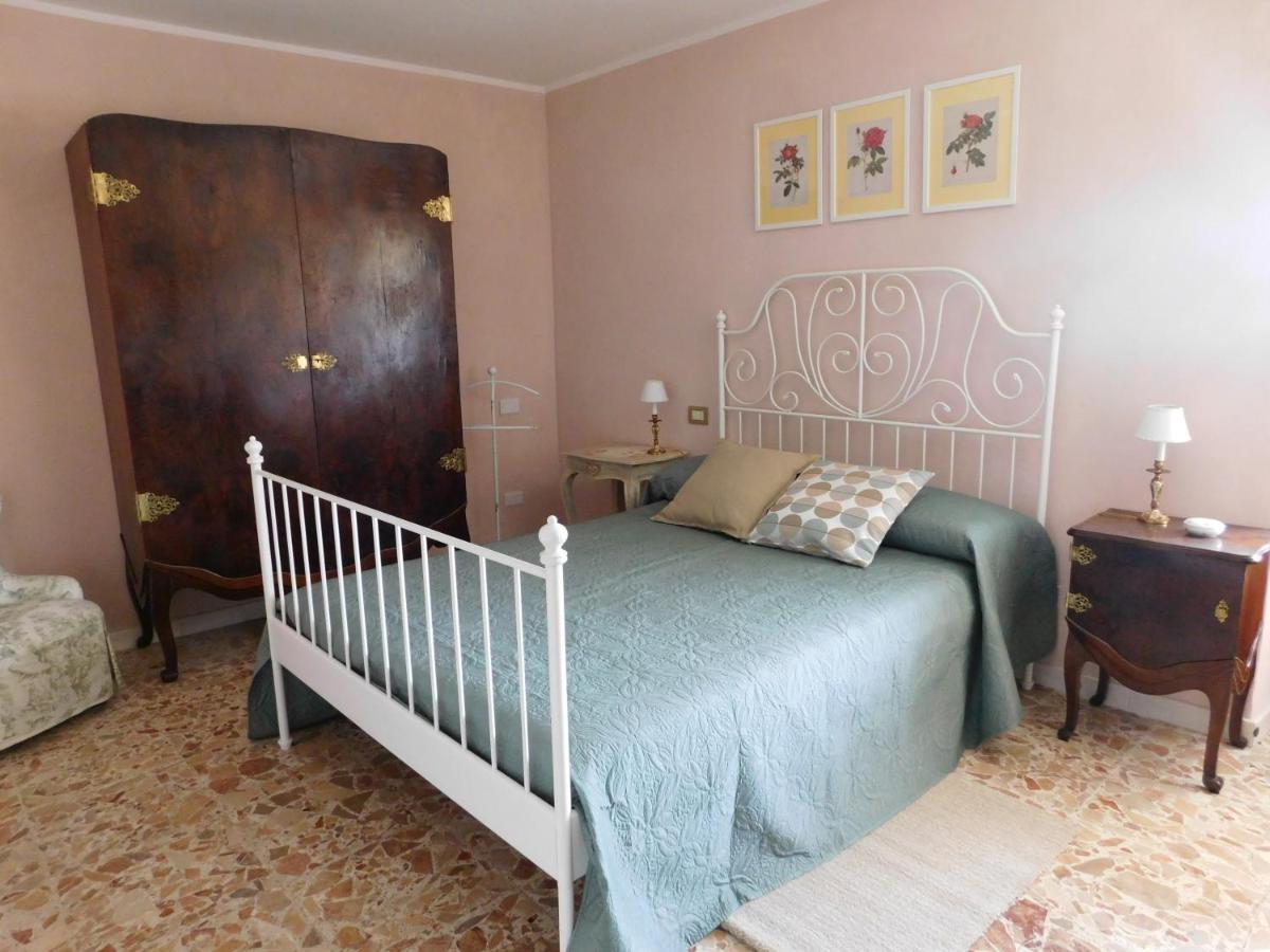 Agliè Signorina Felicita B&B 외부 사진
